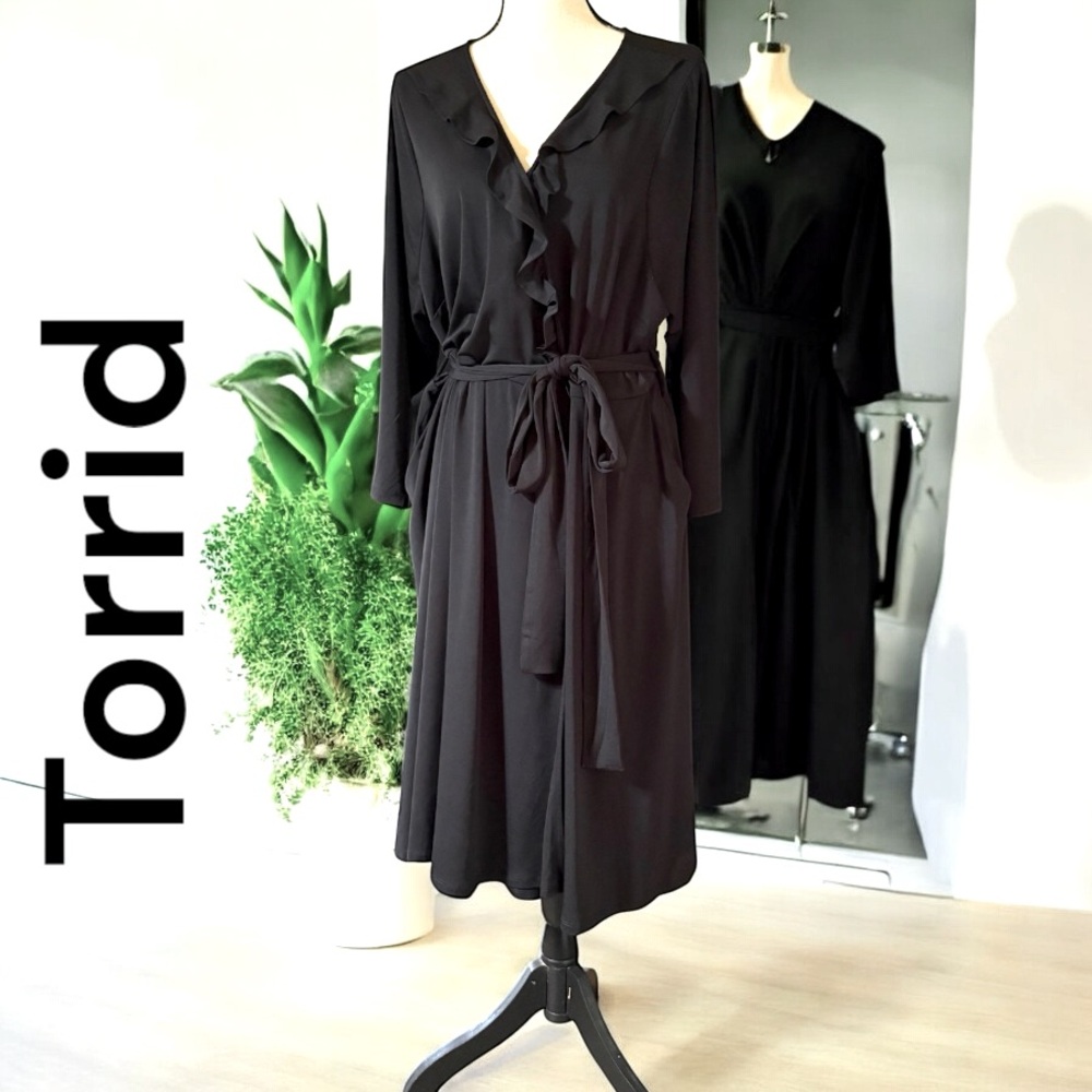 Torrid-Little black dress! 22/24. Faux wrap. Ruffle V neck. Pockets. EUC!